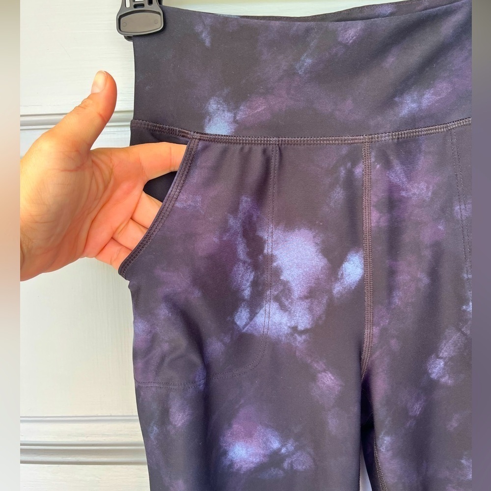 Old Navy Purple Black Watercolor Hi-Rise Powersoft Leggings Tie-Dye Youth Sz XL